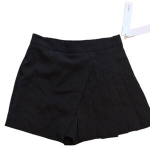 NWT Aqua Asymmetrical Skirt Skort Pleated Black Size S